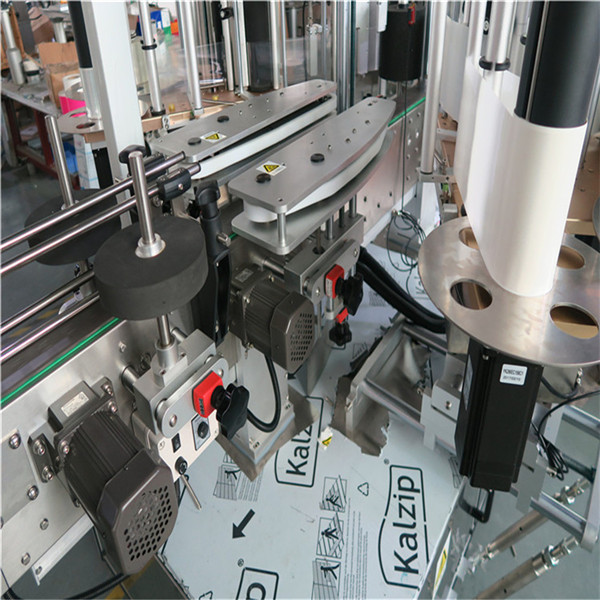 ظرفیت اتوماتیک برچسب زدن بطری مربع اتوماتیک 4000-8000 ظرفیت B / H