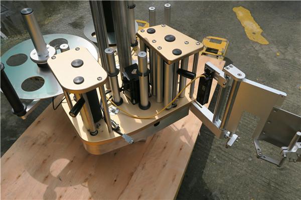 ماشین برچسب زدن برچسب روتاری با سرعت بالا با عملکرد چرخش