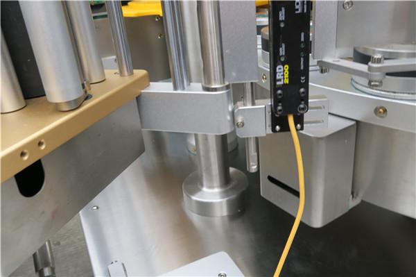 دستگاه برچسب زدن استیکر چرخان با سرعت بالا با کمربند گزینه های پر کردن ماشین