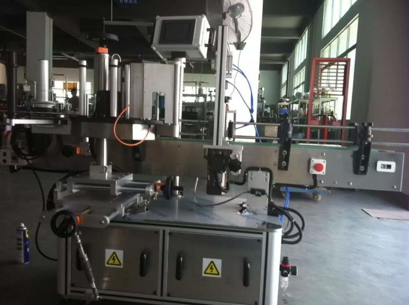 آب میوه و سبزیجات دور برچسب بطری ماشین برچسب زدن برای صنعت نوشیدنی تامین کننده