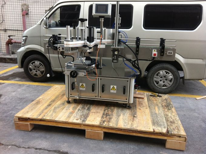 دستگاه لیبل زن جلو و عقب تمام اتوماتیک برای شیشه های گرد حیوانات خانگی